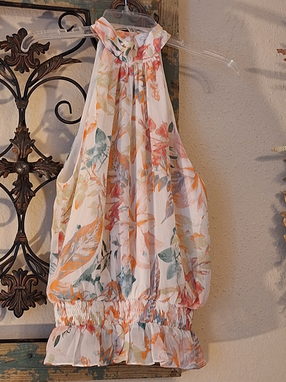 Floral Halter Ruffle Hem Top - White with Peach & Green Print. Size Small